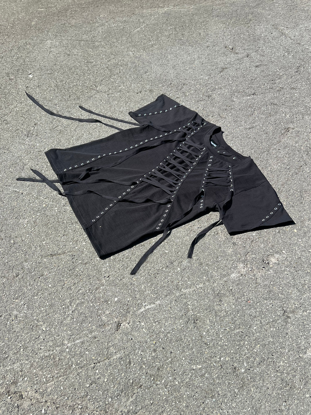 ⟡ Lace up tee ⟡